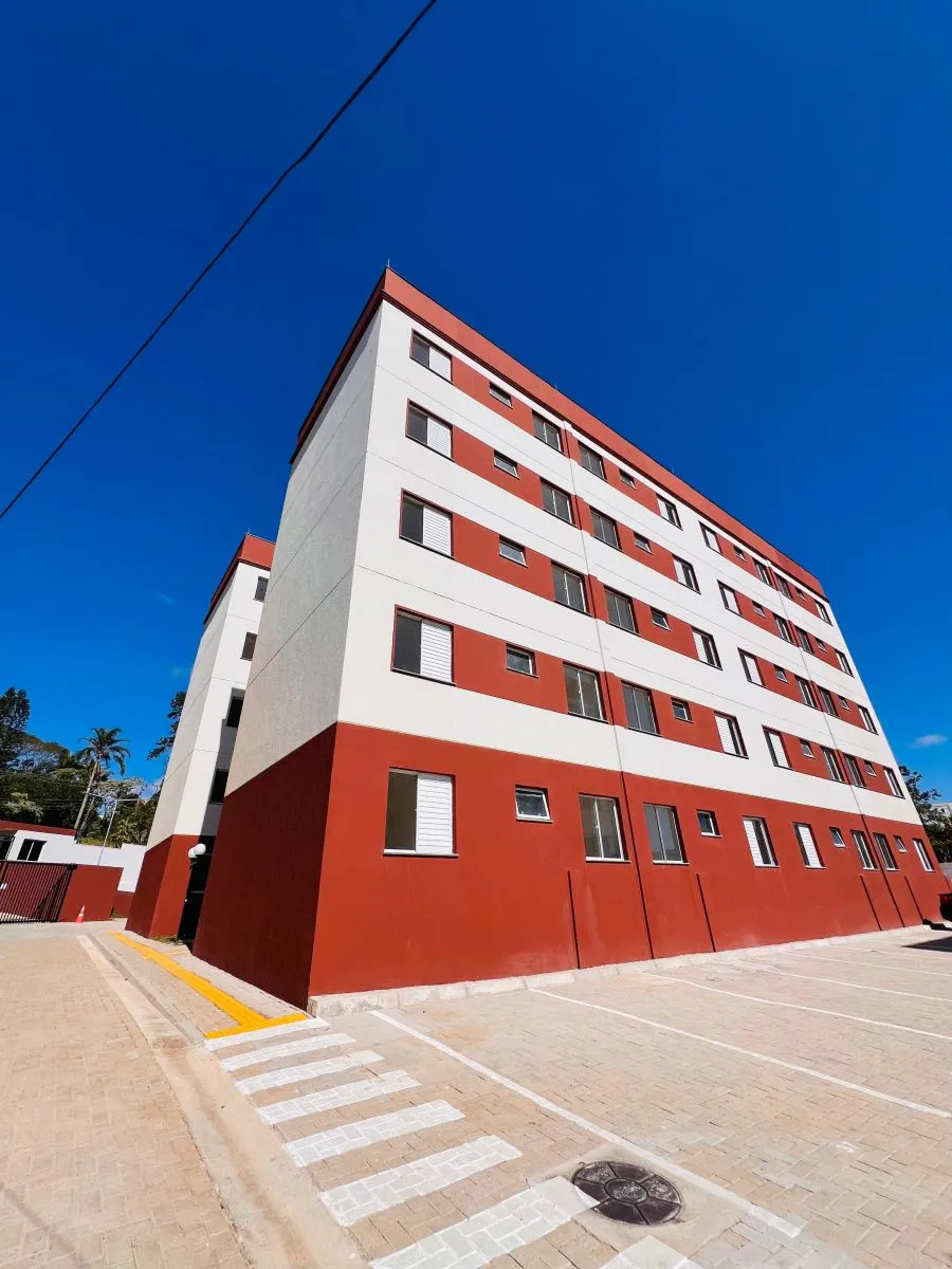 Fachada lateral — Residencial Vista da Serra