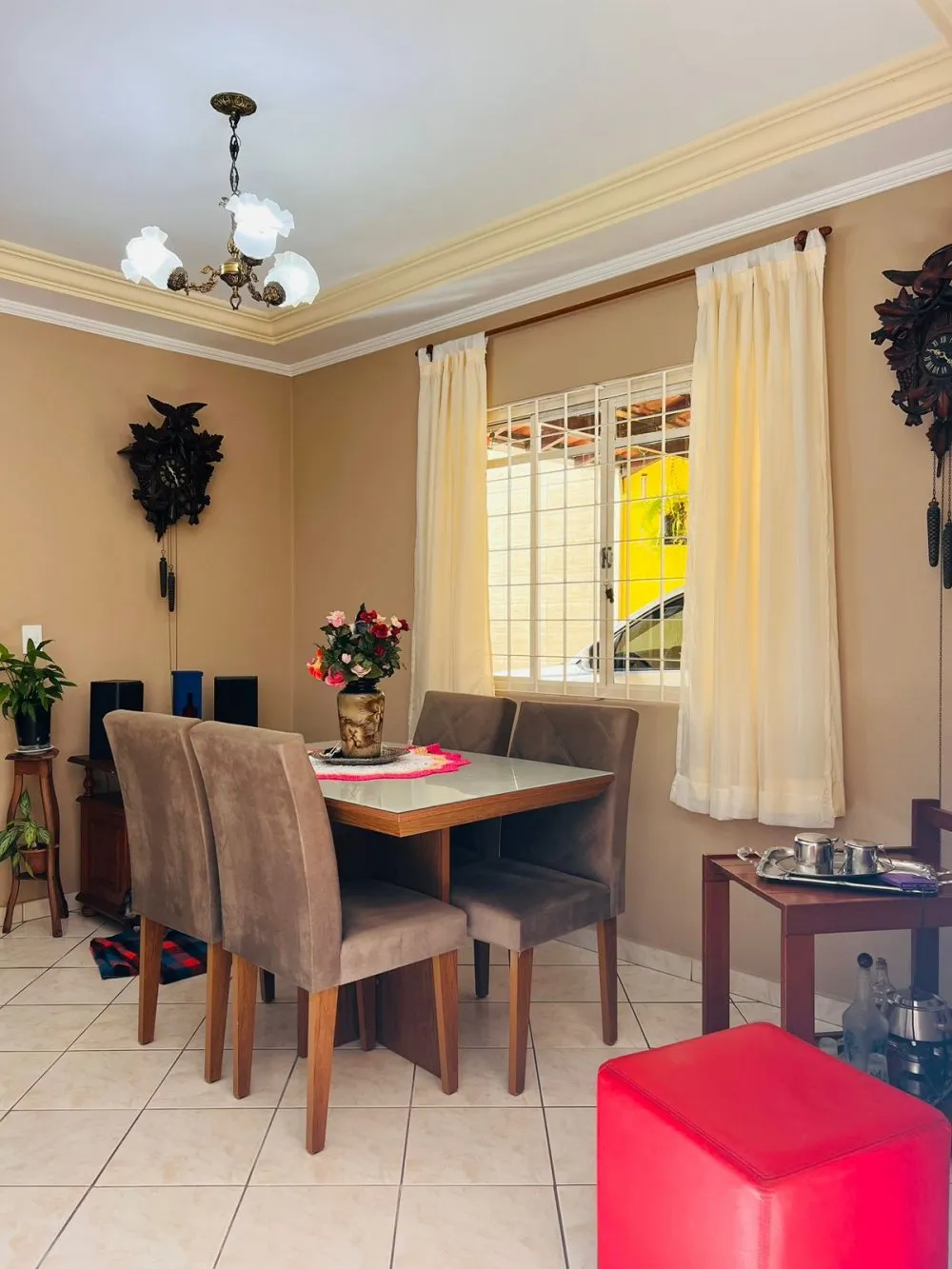 Sala de jantar — Casa em condomínio fechado no Mogi Moderno