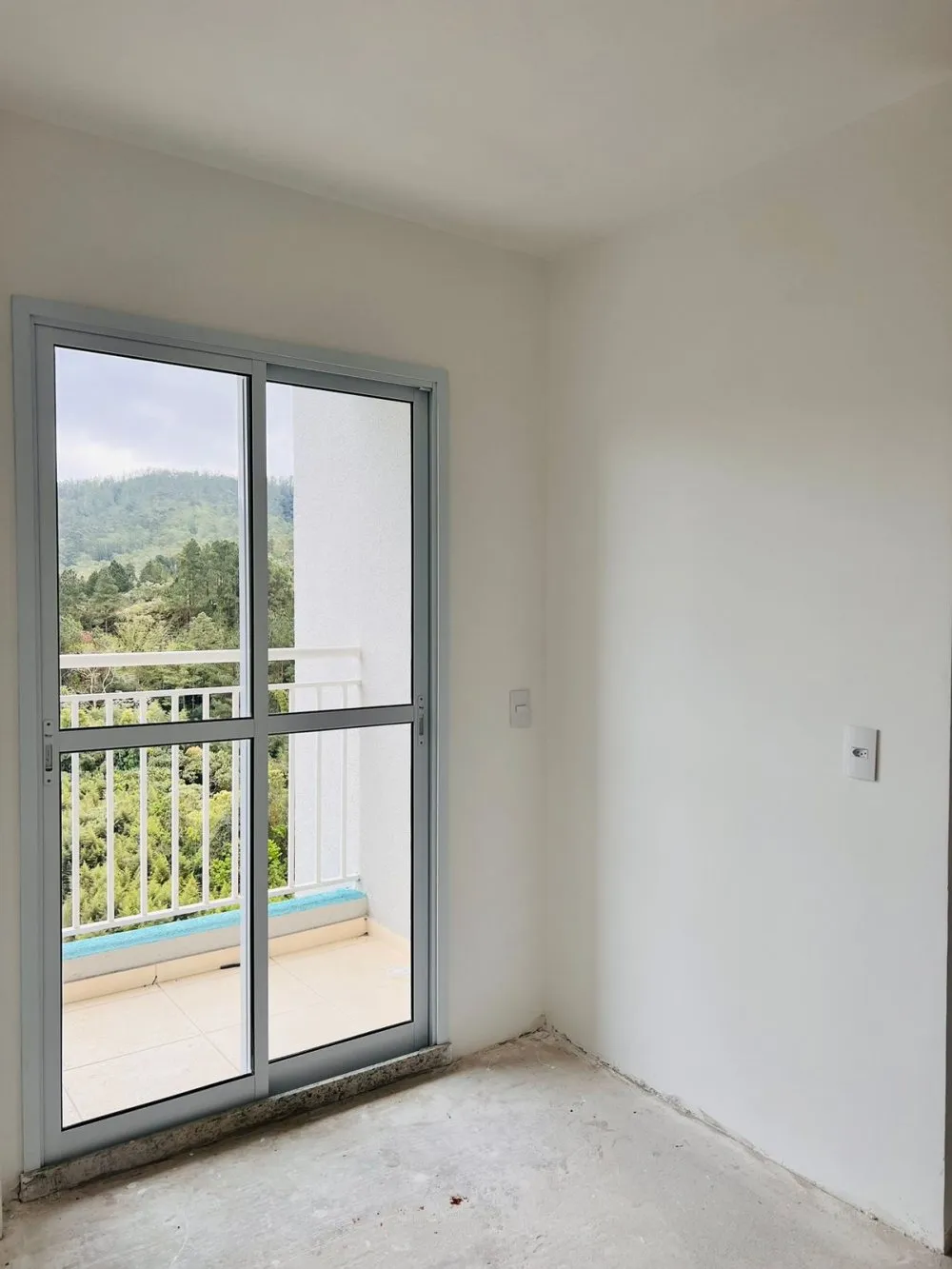 Dormitório com sacada e vista — Lê Vin Garden